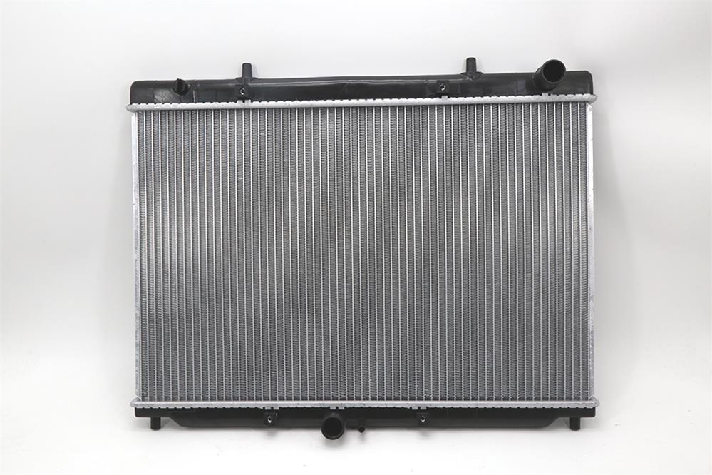 23887109 SGMW SAIC Wuling Hong guang V 1.5 Aluminijasti radiator