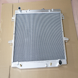 Vrhunski polno aluminijasti radiator, primeren za Lexus LX470 OE številka 4700 Samodejni hladilni radiator